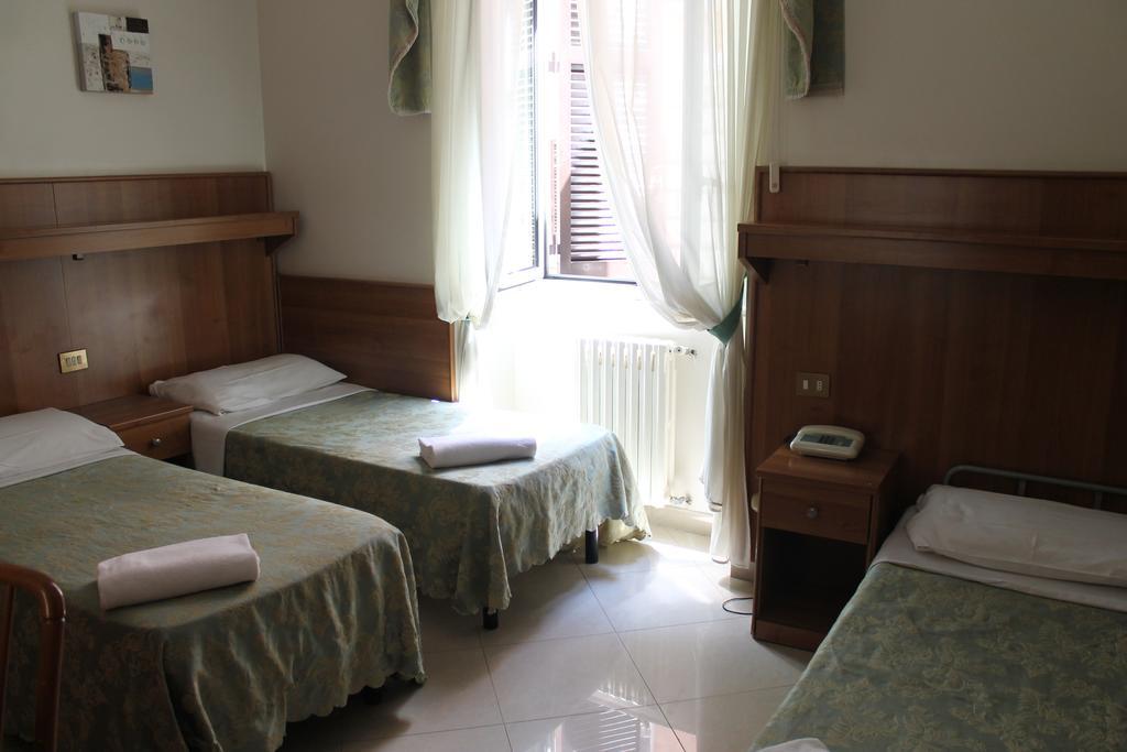Hotel Papa Germano Róma Kültér fotó